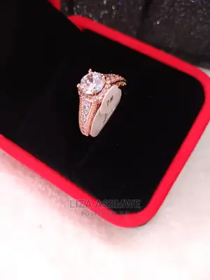 Engagement Rings Available With the Ring Box It's Self