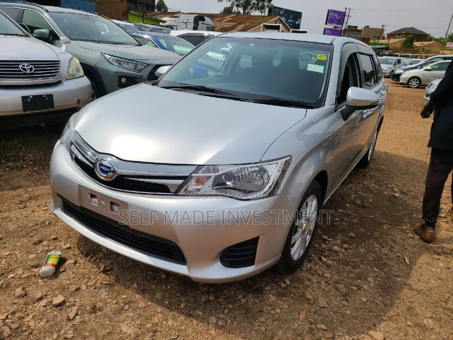 Toyota Fielder 2014 SV Premium Silver