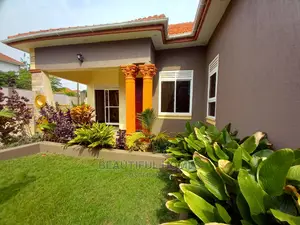Furnished 4bdrm House in Kira Tarmacked Close for Sale