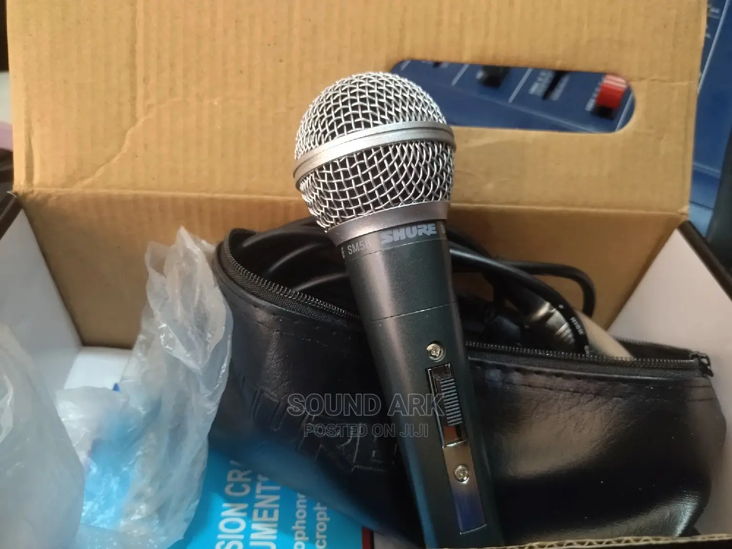 Wired Microphone/ Corded Microphone