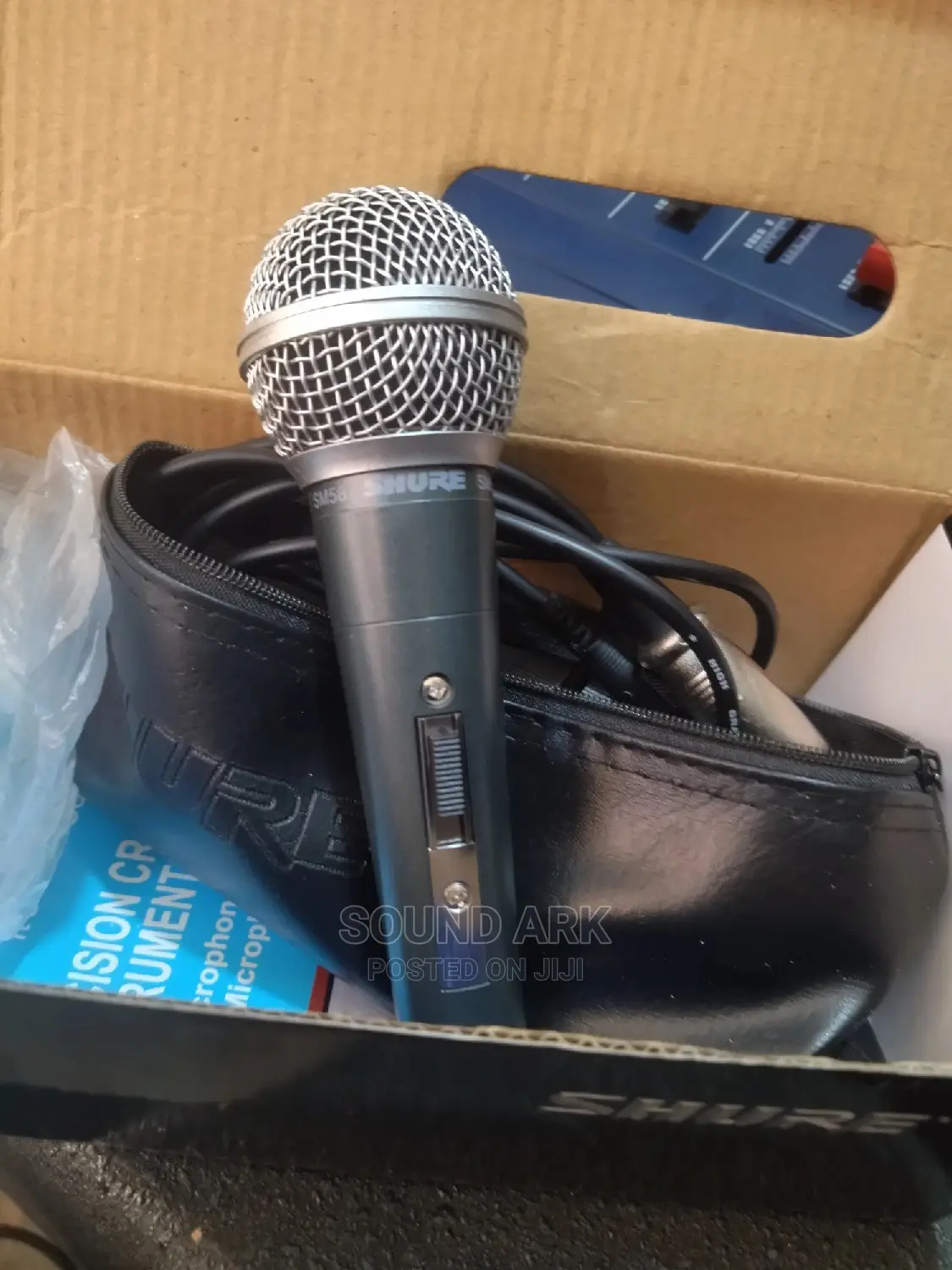 Wired Microphone/ Corded Microphone