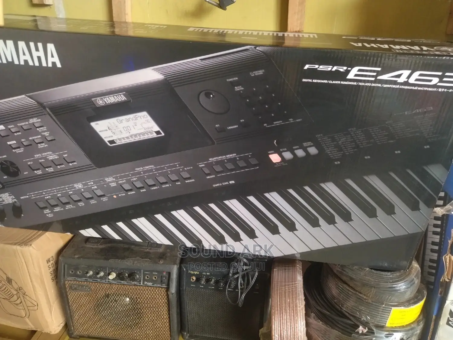 Keyboard Psr E463
