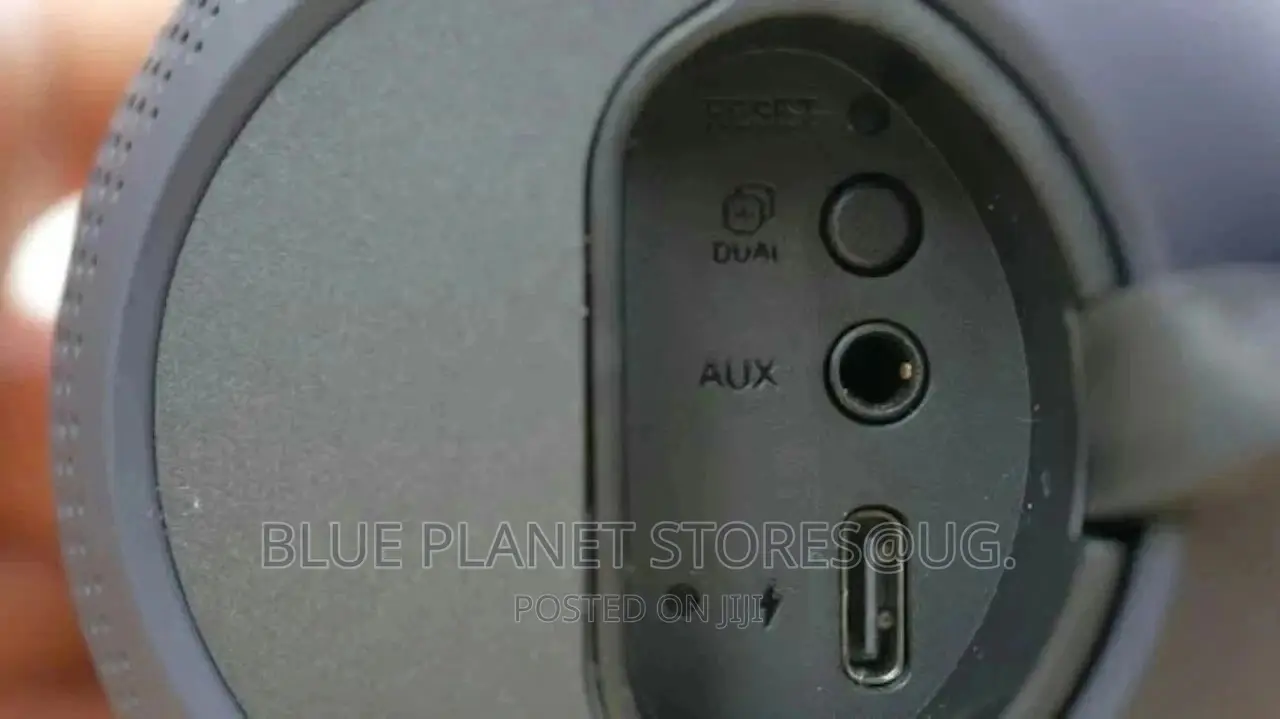 LG X-Boom Go PL2 | Portable Bluetooth Speakers 