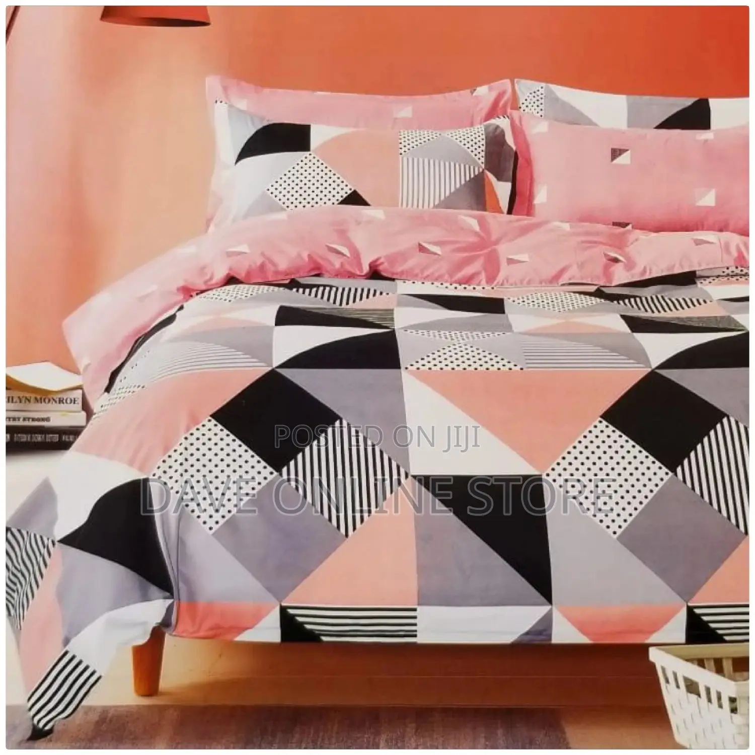 6*6 Duvets With One Bedsheet and Two Pillowcases
