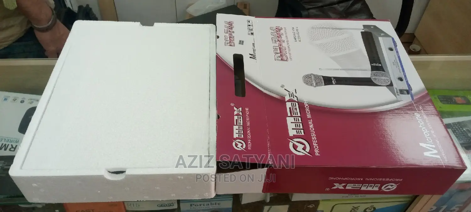DH-744 MAX Prof Wirelss Micphone Hgh VHF Dul Channel Miphone