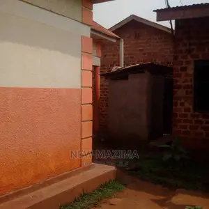 2bdrm House in Kawempe Kawanda, Central Division for Sale