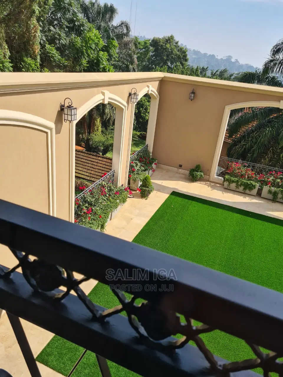Furnished Studio Apartment in Kololo Property, Central Division