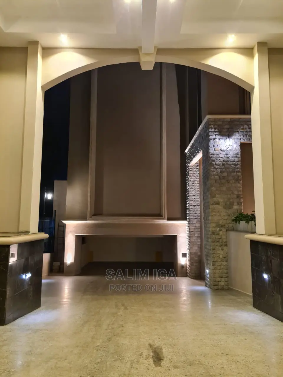 Furnished Studio Apartment in Kololo Property, Central Division