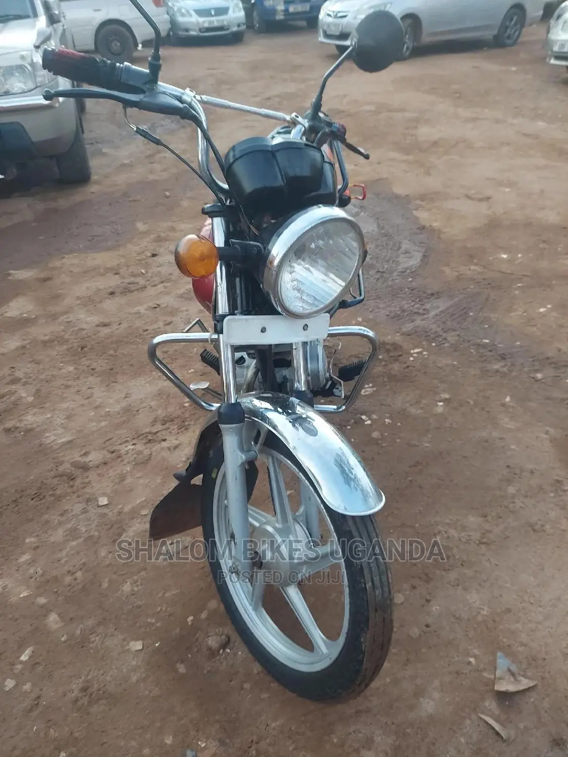 TVS Apache 180 RTR 2021 White