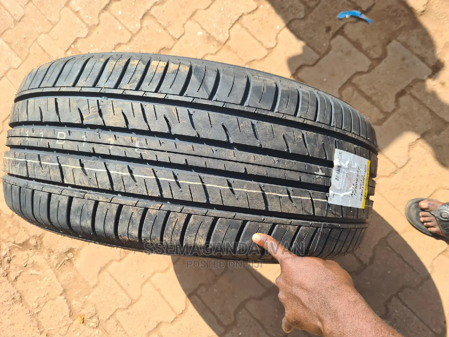 275/50r21 Dunlop Brand New Tires