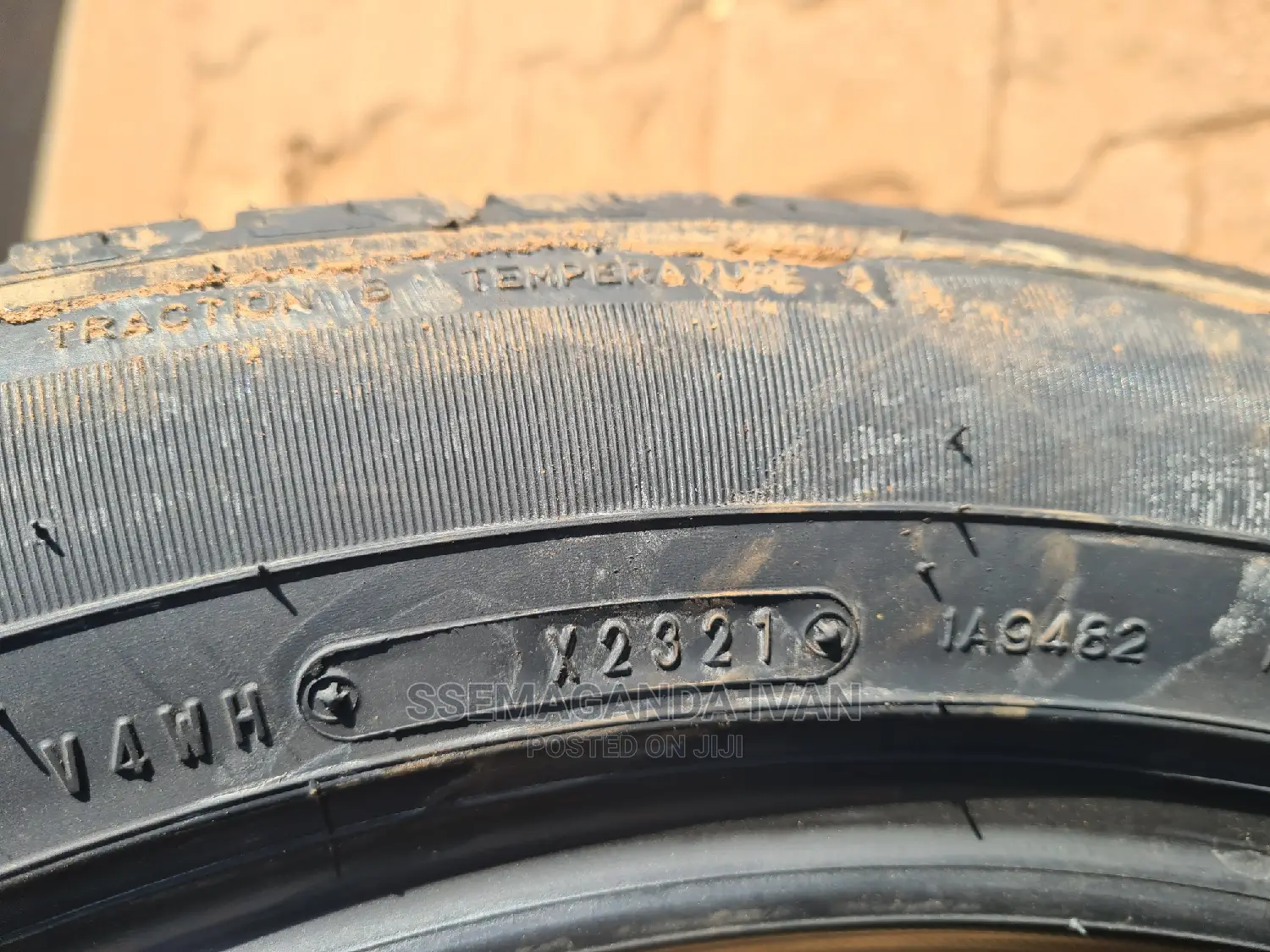 275/50r21 Dunlop Brand New Tires
