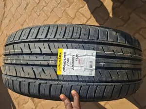 275/50r21 Dunlop New