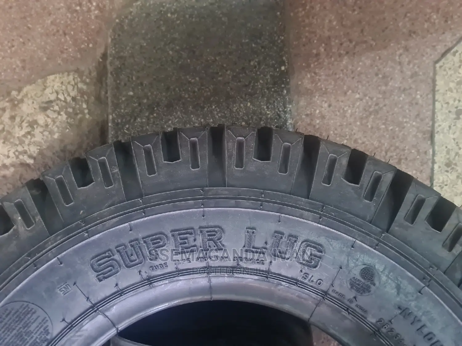 700r16 Mrf Mud Grip Tires