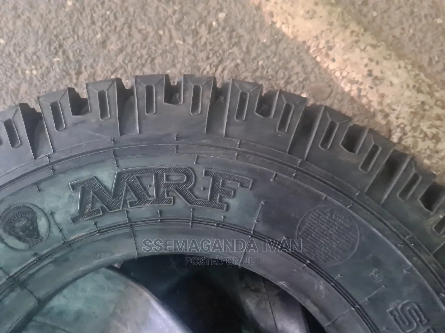700r16 Mrf Mud Grip Tires