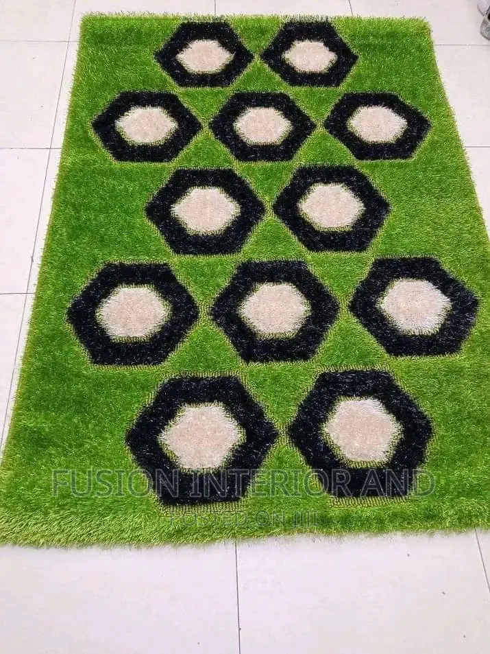 Center Carpets