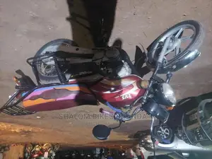 TVS Apache 180 RTR 2019 Gold