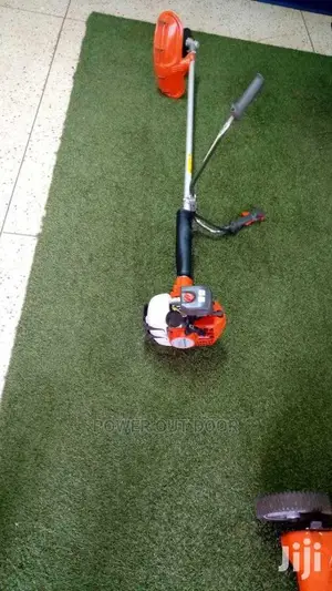 Husqvarnar 541rs / 143r2 Handmower/ Brushcutter
