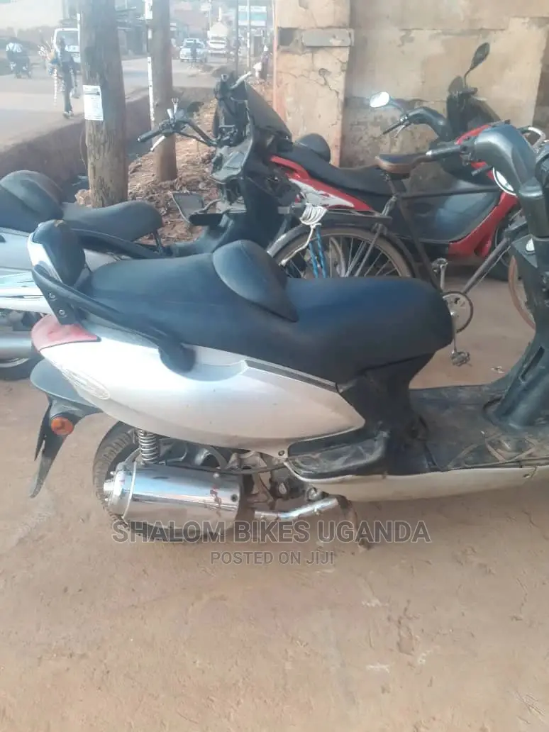 Honda 2018 Gray