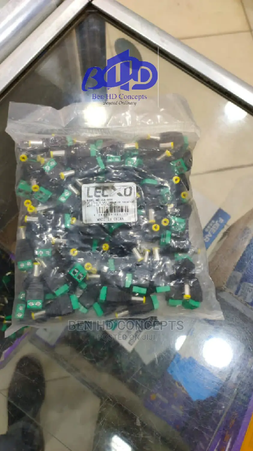 BNC and Dc Connector Pins