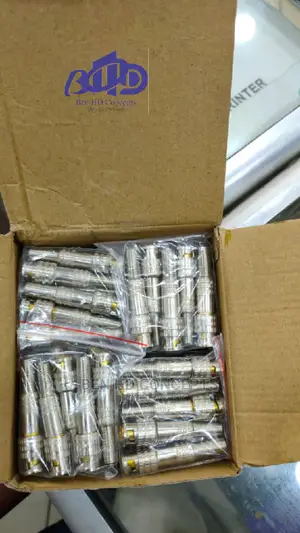 BNC and Dc Connector Pins