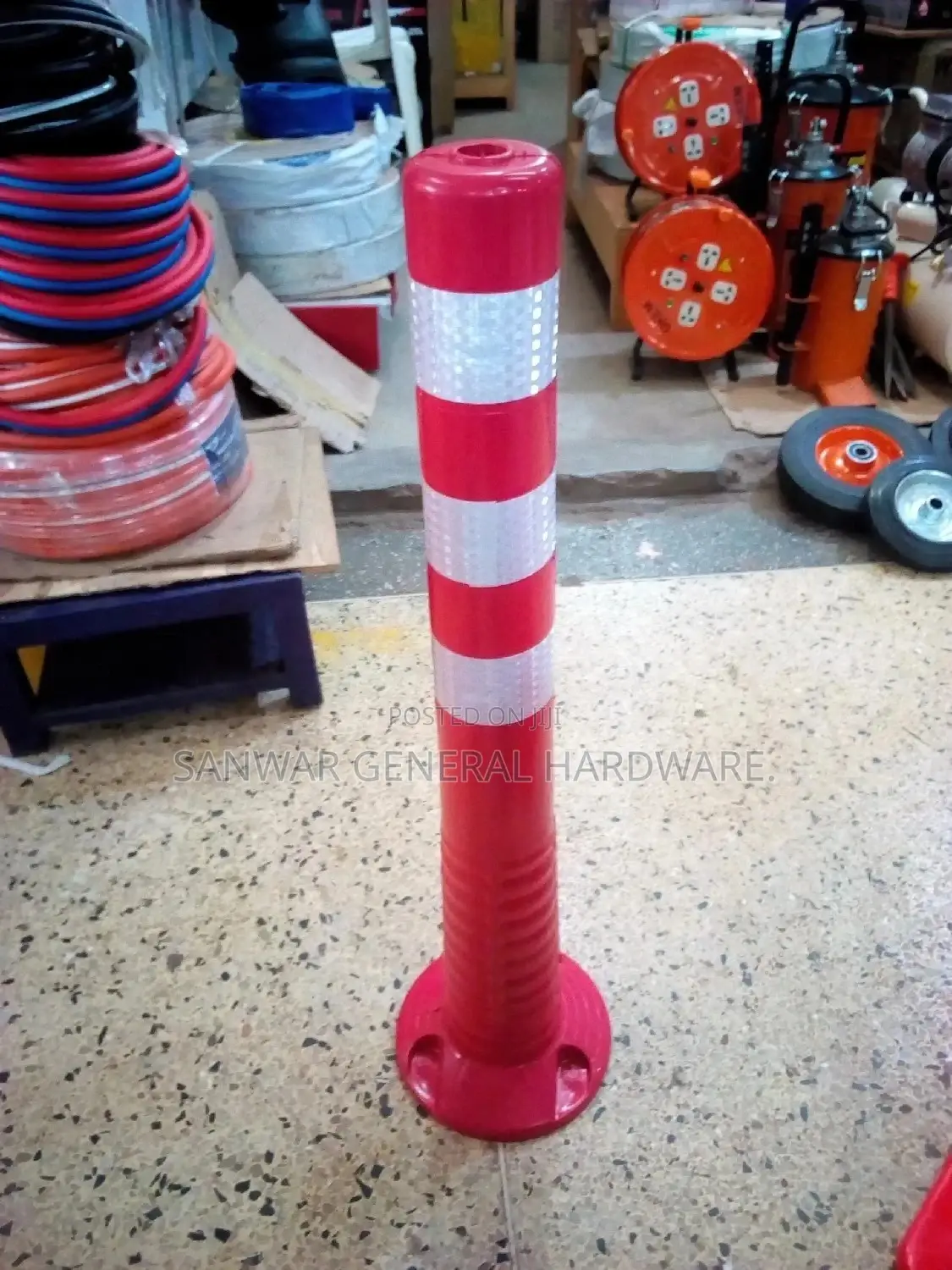 Road Cones (Straight Road Cones)