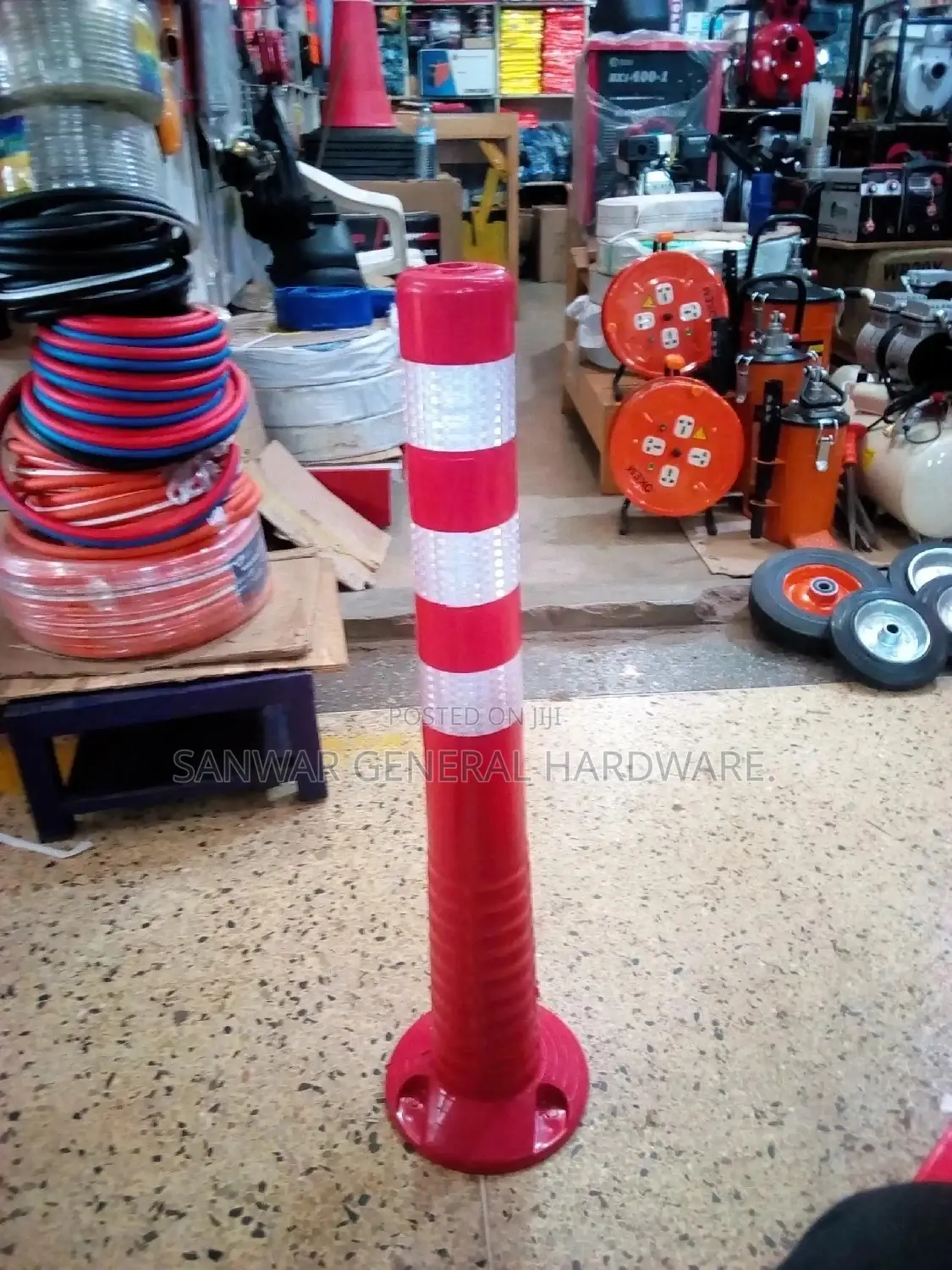 Road Cones (Straight Road Cones)