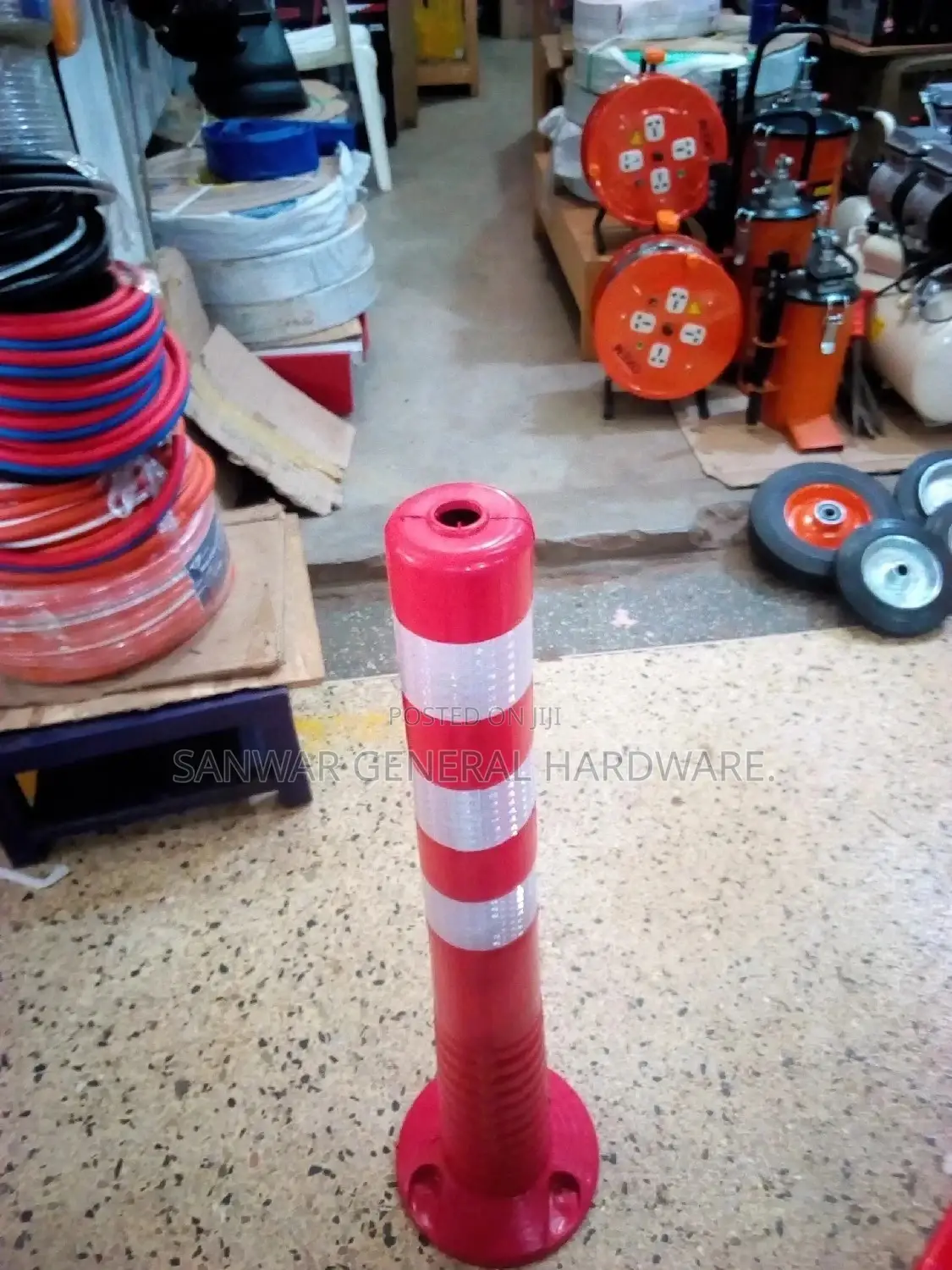 Road Cones (Straight Road Cones)