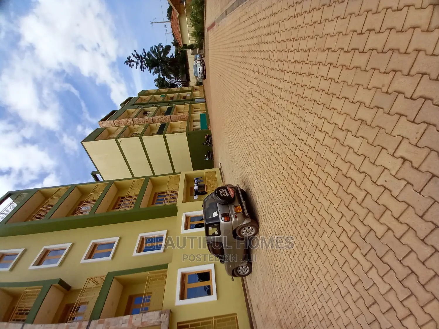 Furnished 2bdrm Condo in Bukoto, Central Division for Sale