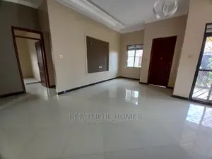 Furnished 4bdrm House in Gated Tarmack Estate, Kira for Sale