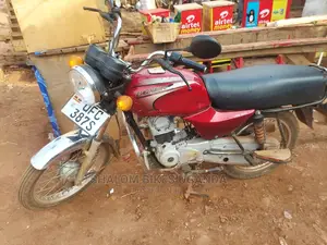 Bajaj Pulsar 180 2021