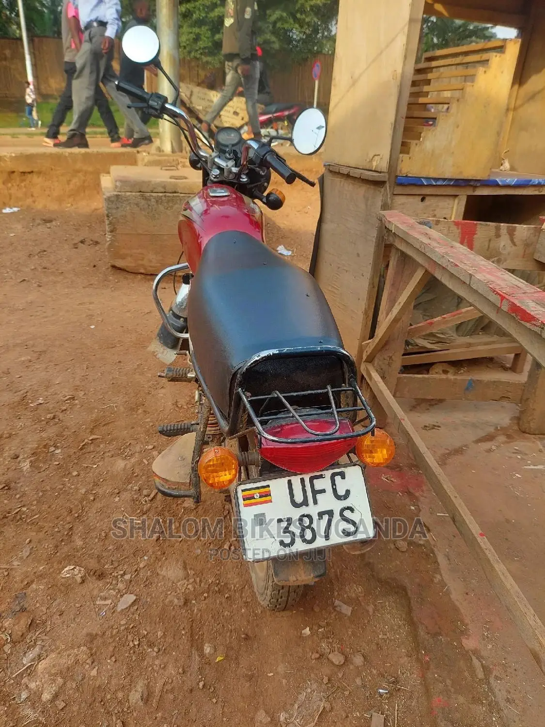 Bajaj Pulsar 180 2021