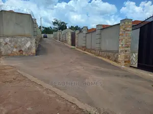 Furnished 2bdrm Apartment in Kisaasi, Central Division for Sale