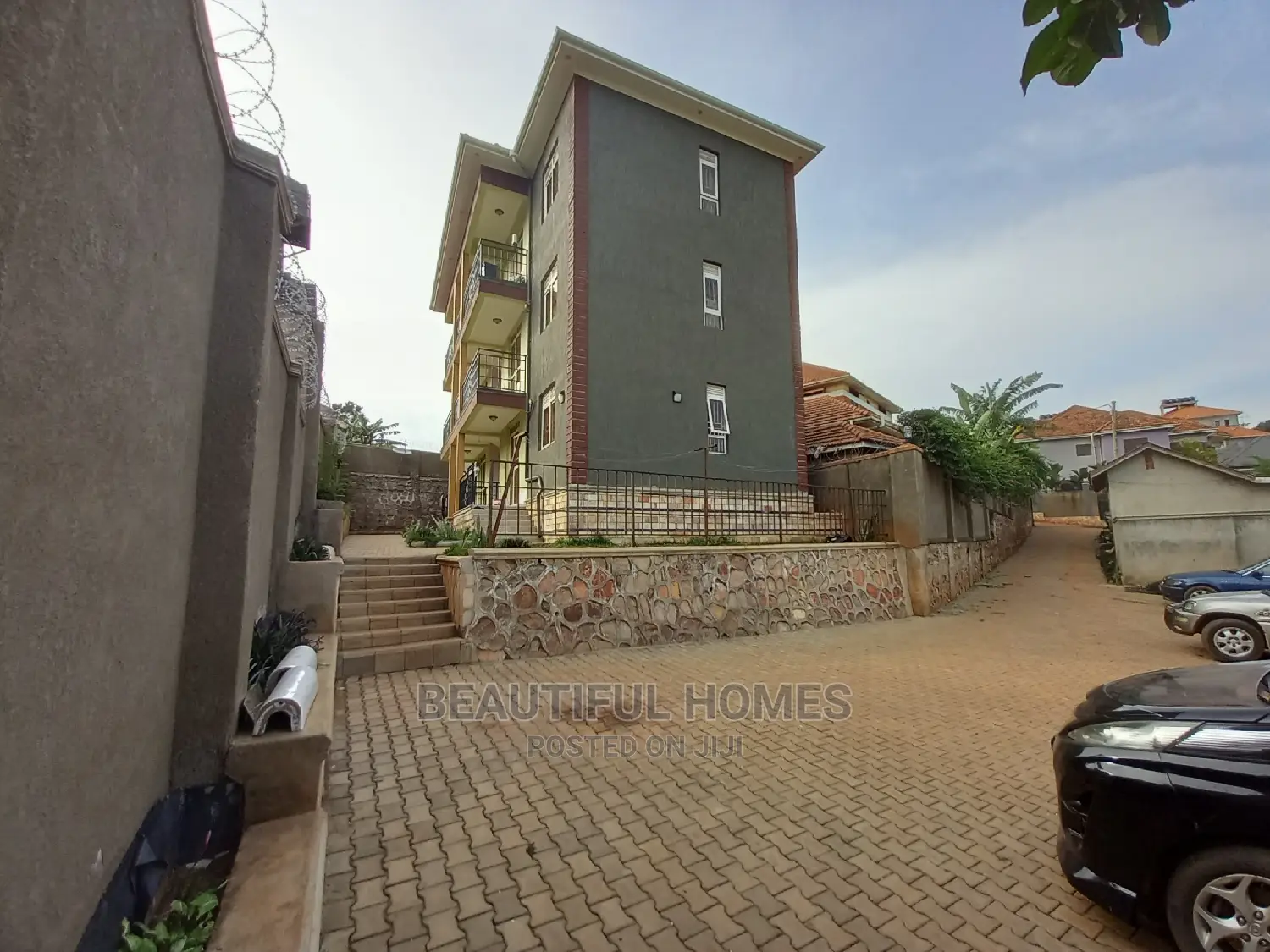 Furnished 2bdrm Apartment in Kisaasi, Central Division for Sale