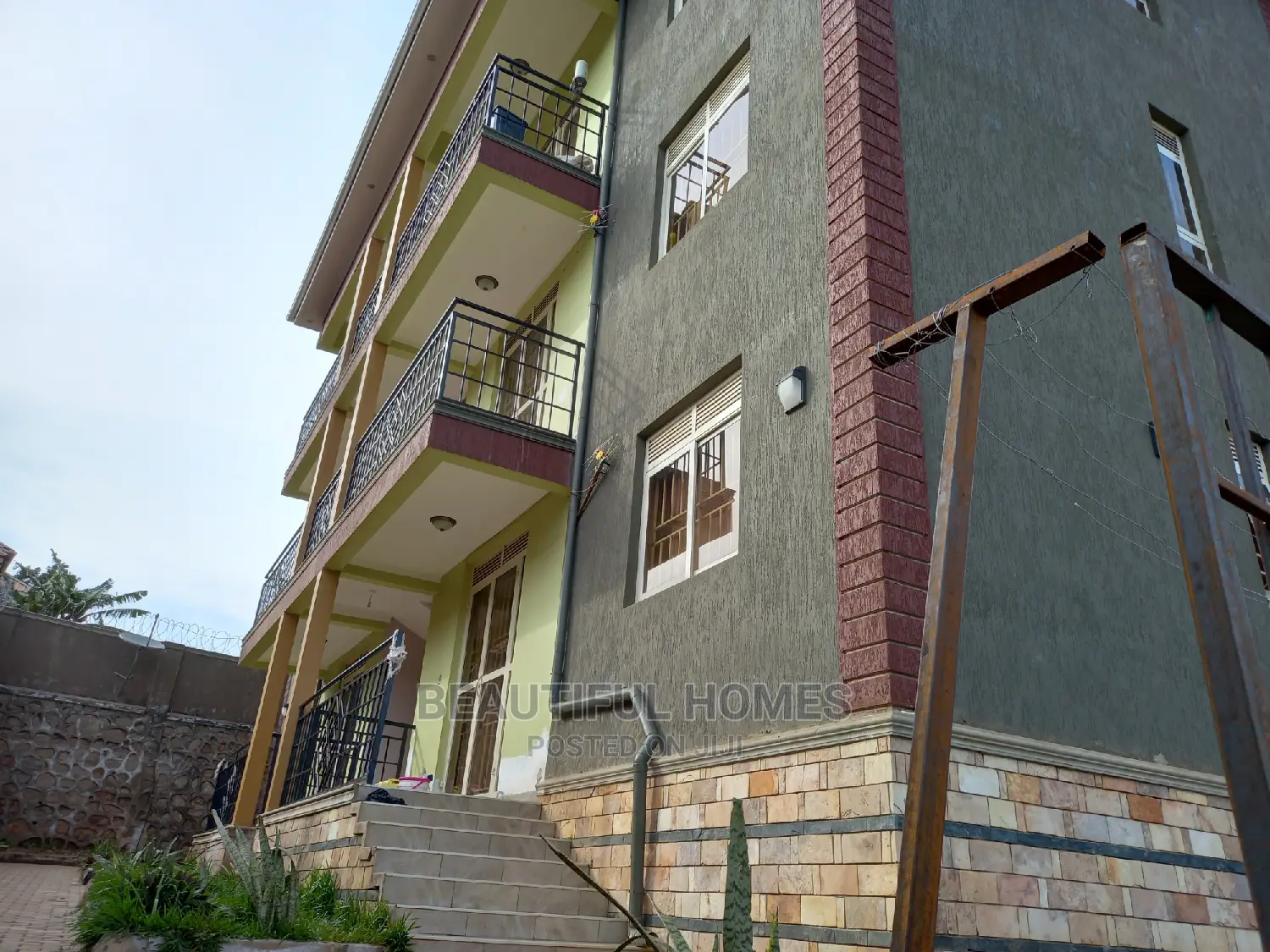 Furnished 2bdrm Apartment in Kisaasi Near The, Central Division