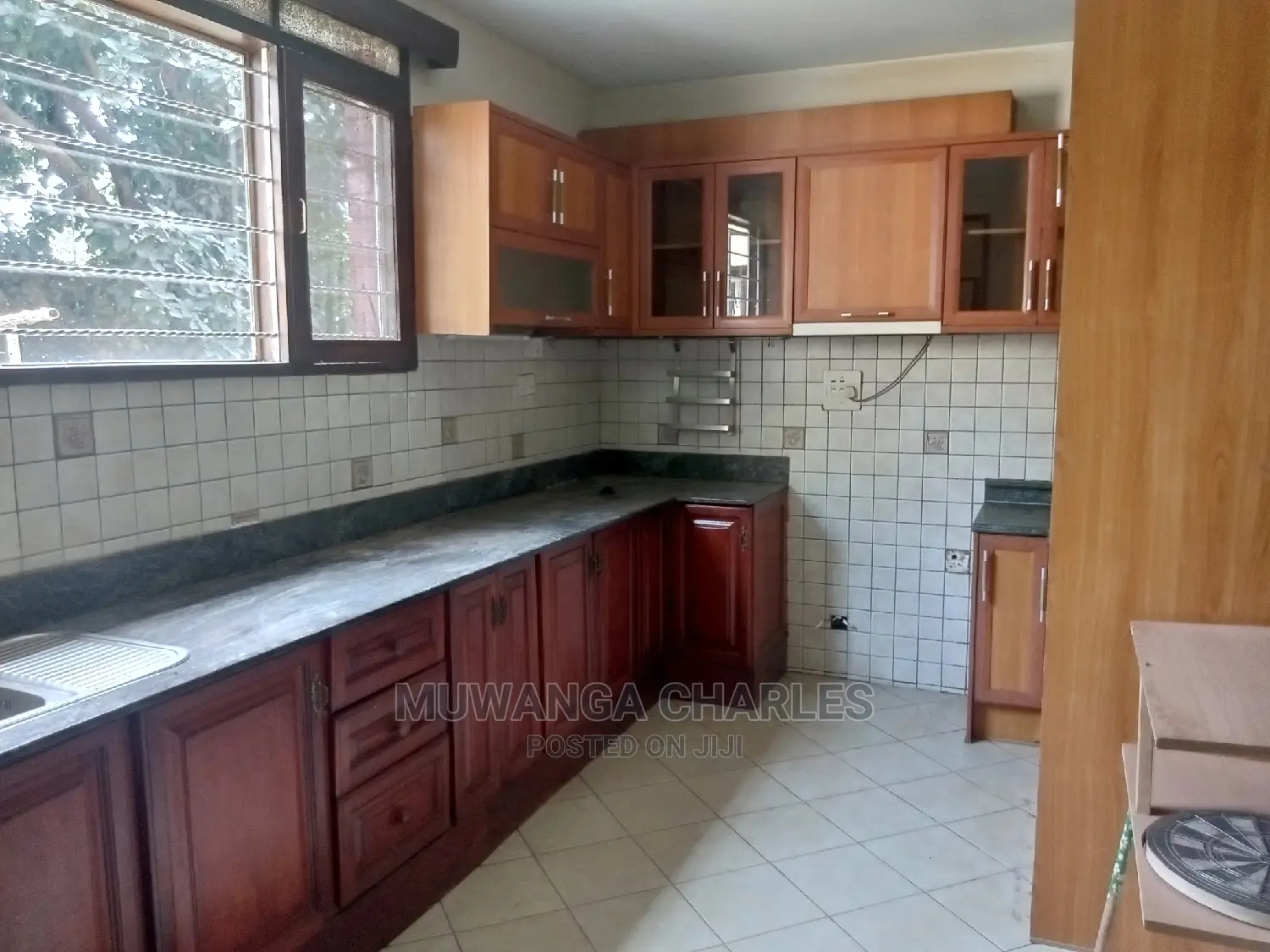 5bdrm Duplex in Fs Properties Ltd, Central Division for Rent