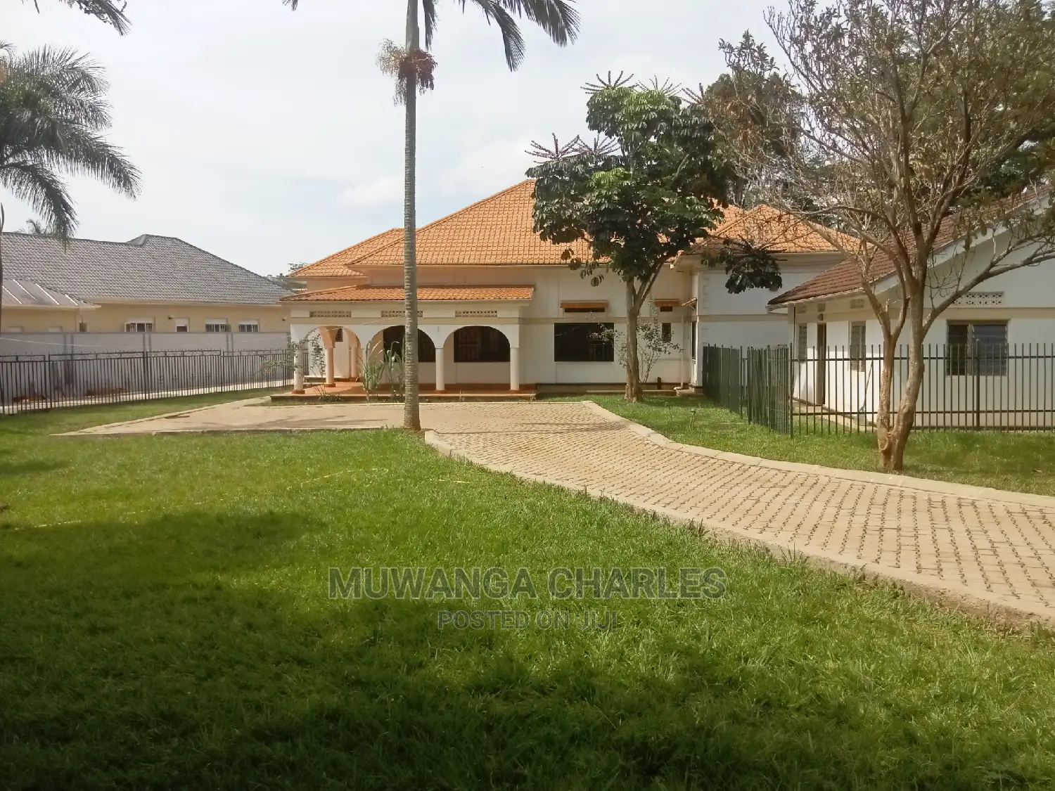 4bdrm Bungalow in Fs Properties Ltd, Central Division for rent