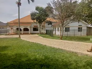 4bdrm Bungalow in Fs Properties Ltd, Central Division for rent