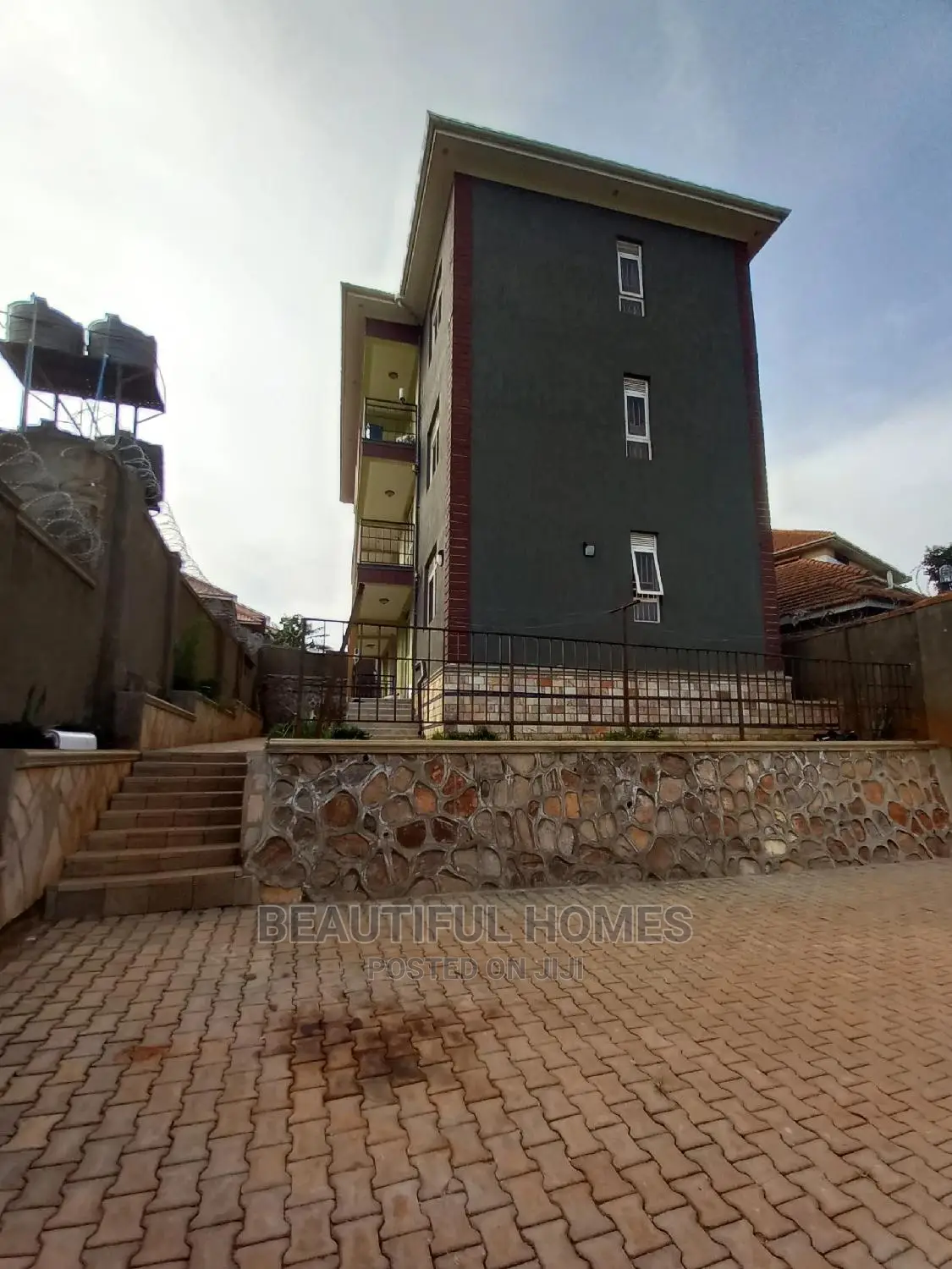 Furnished 2bdrm Apartment in Kisaasi, Central Division for Sale