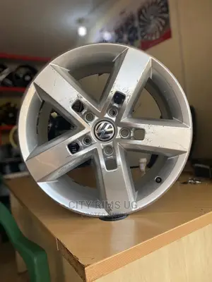 Photo - Volkswagen Touareg. 19