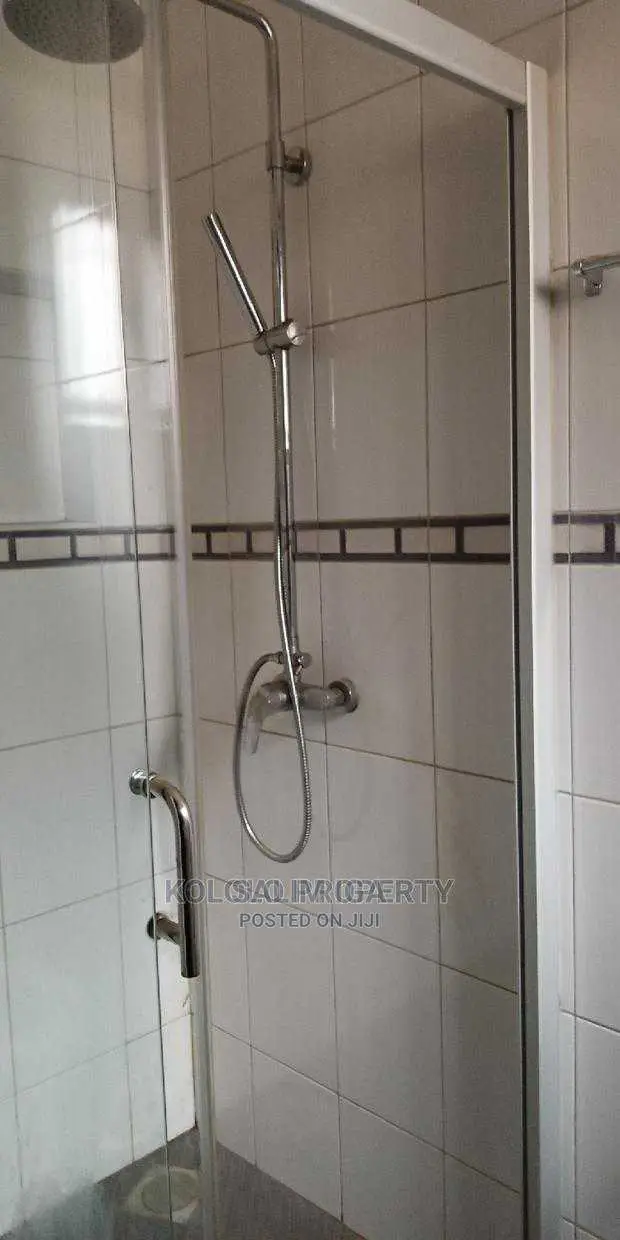 Furnished 2bdrm Block of Flats in Kololo Property, Central Division