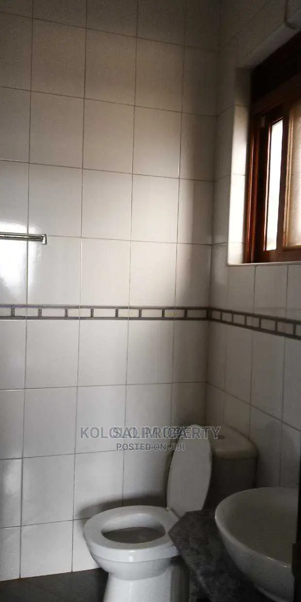 Furnished 2bdrm Block of Flats in Kololo Property, Central Division