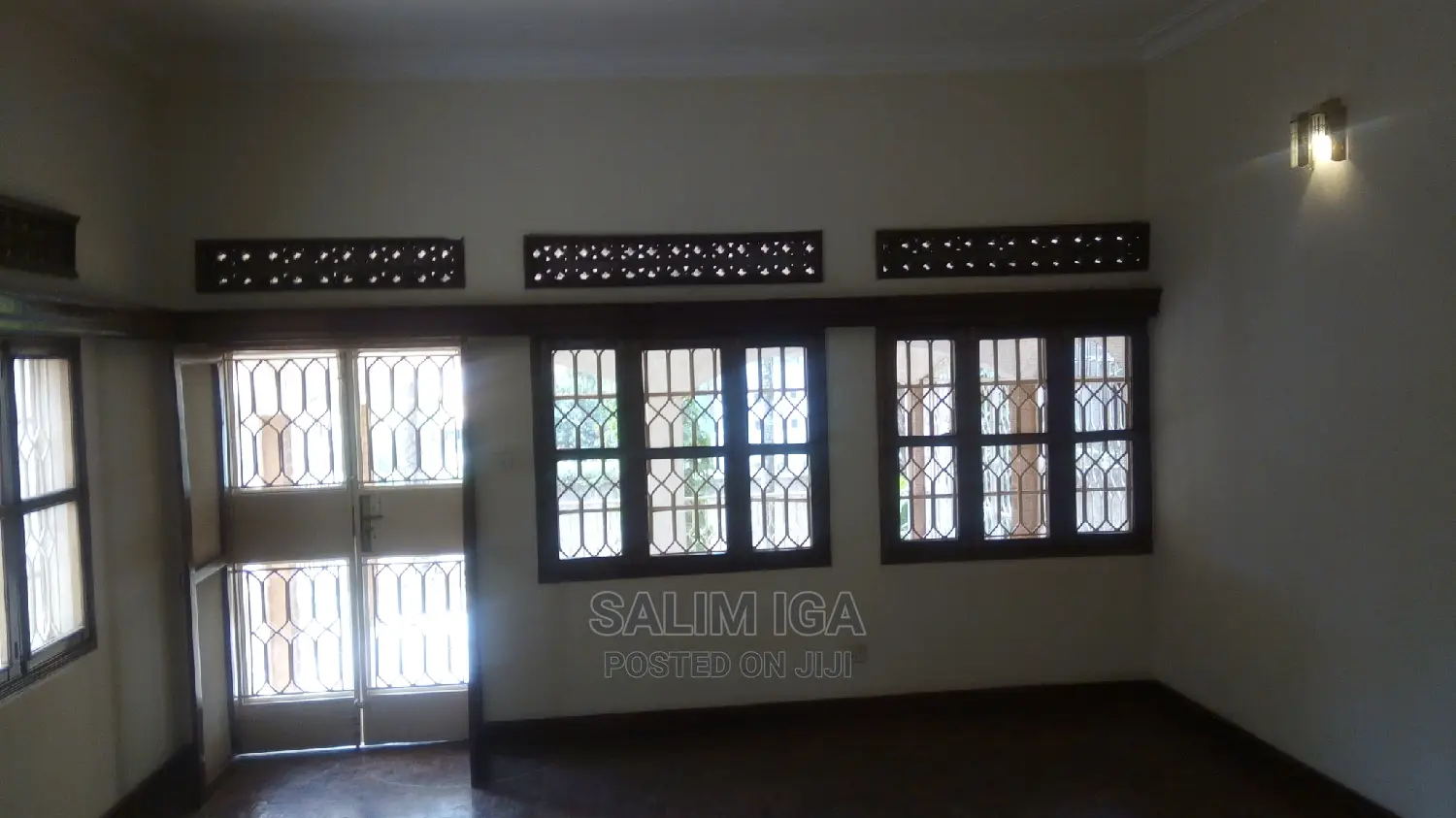4bdrm Bungalow in Kololo Property, Central Division for Rent