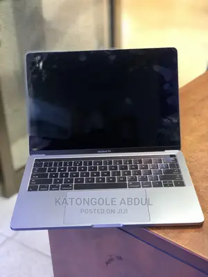 Laptop Apple MacBook Pro 2016 8GB Intel Core I5 SSD 256GB