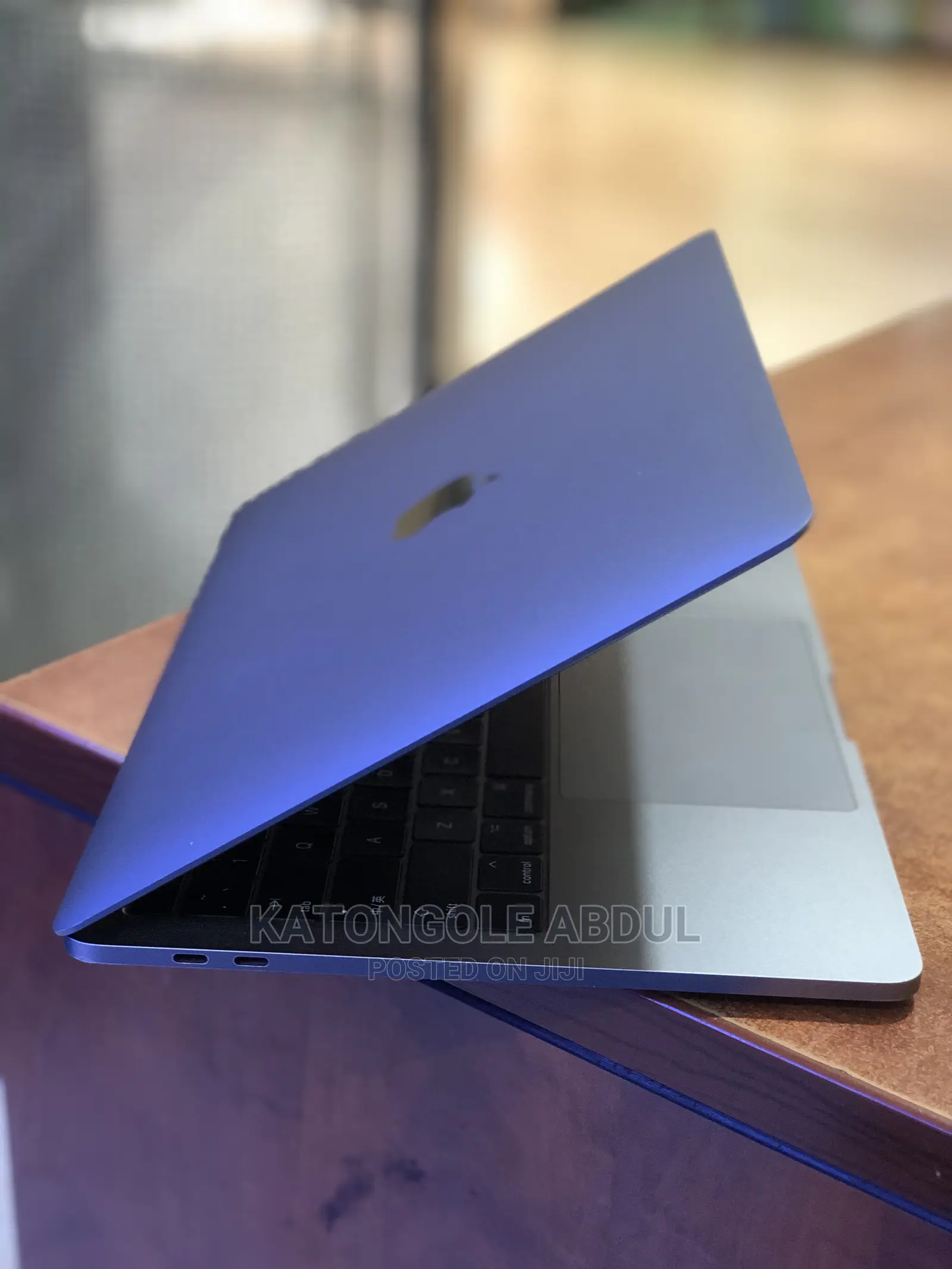 Laptop Apple MacBook Pro 2016 8GB Intel Core I5 SSD 256GB