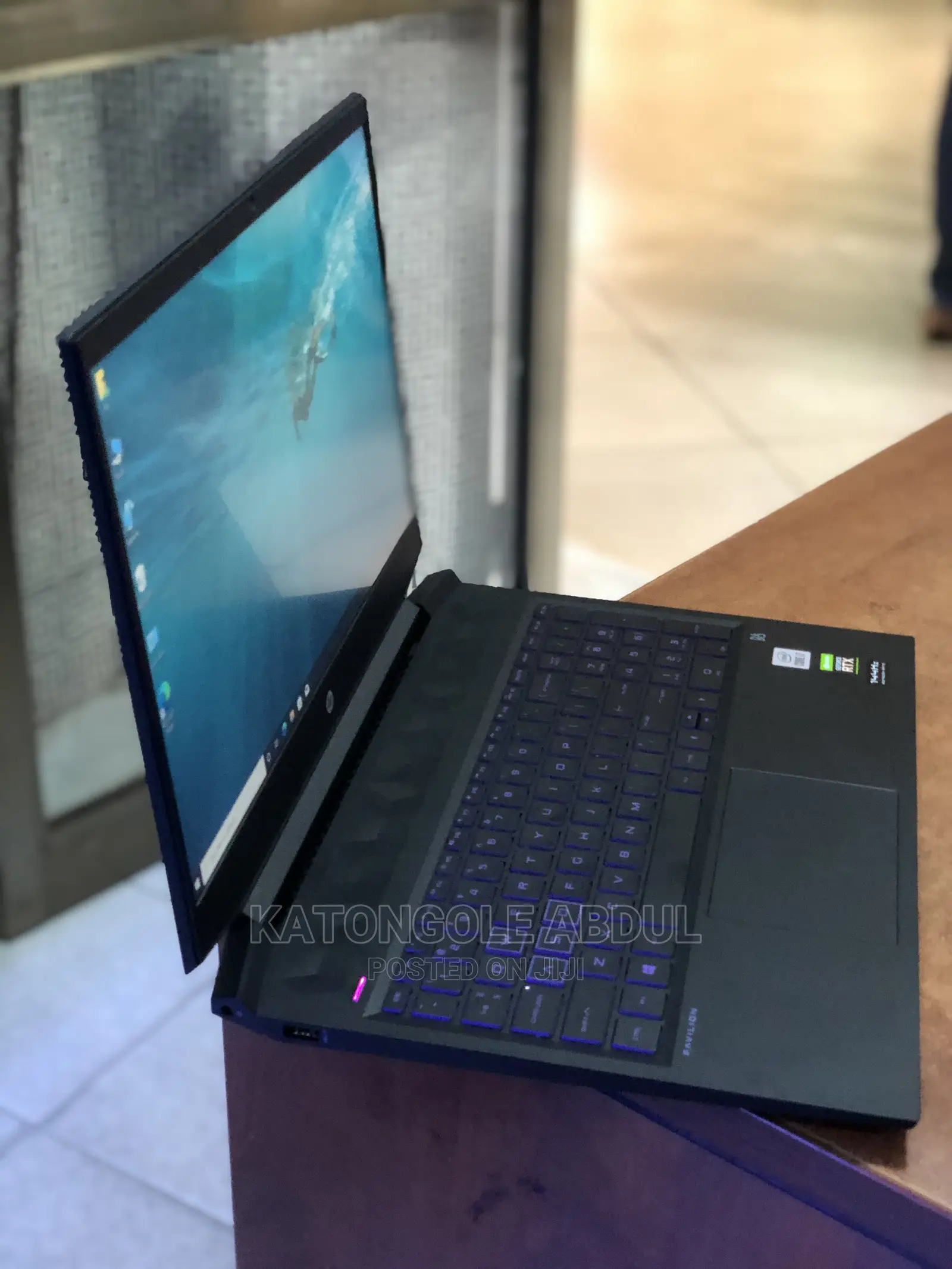 New Laptop HP Pavilion 15 16GB Intel Core I7 SSHD (Hybrid) 256GB