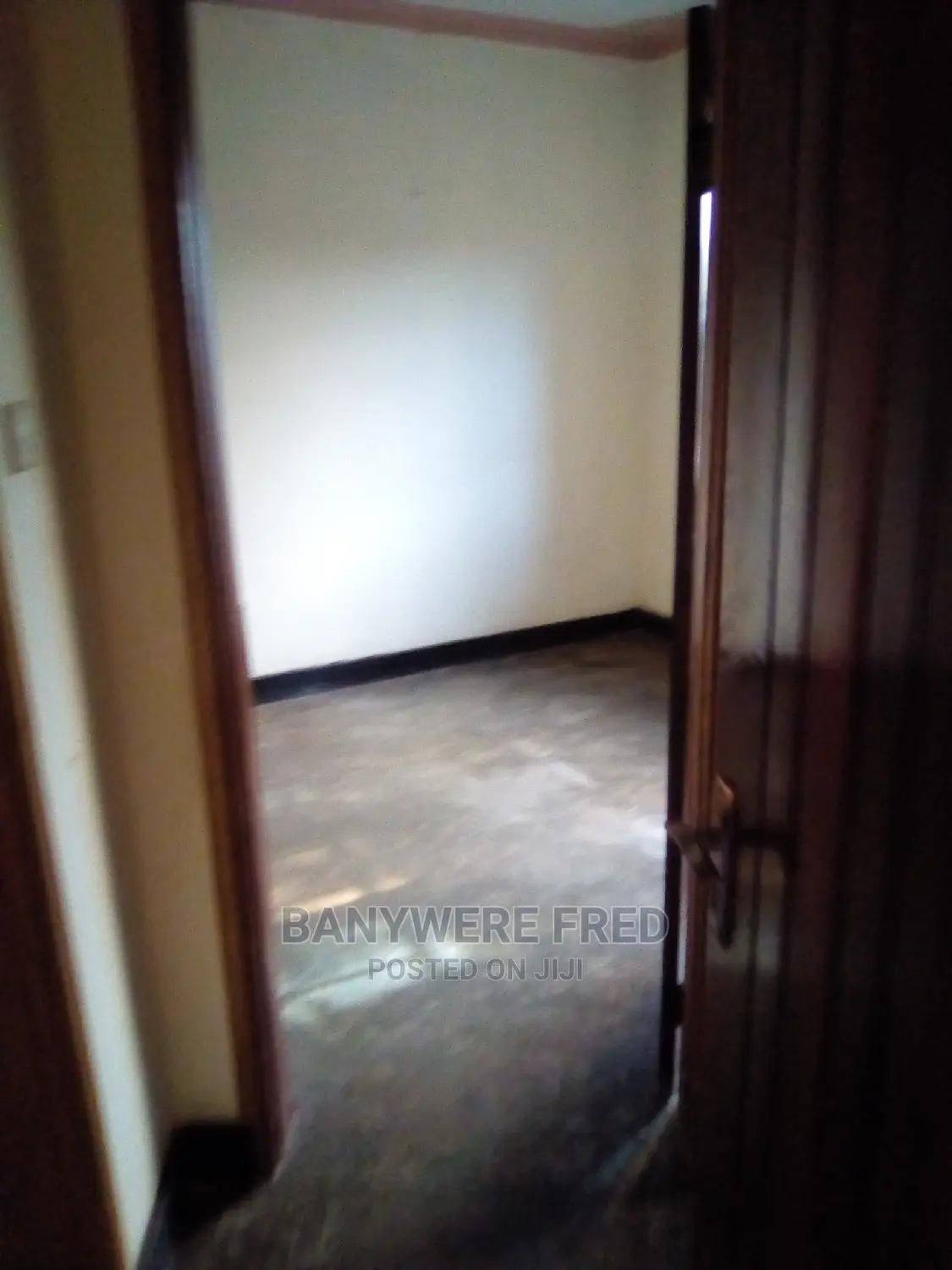 Furnished 2bdrm Bungalow in Kira for Rent