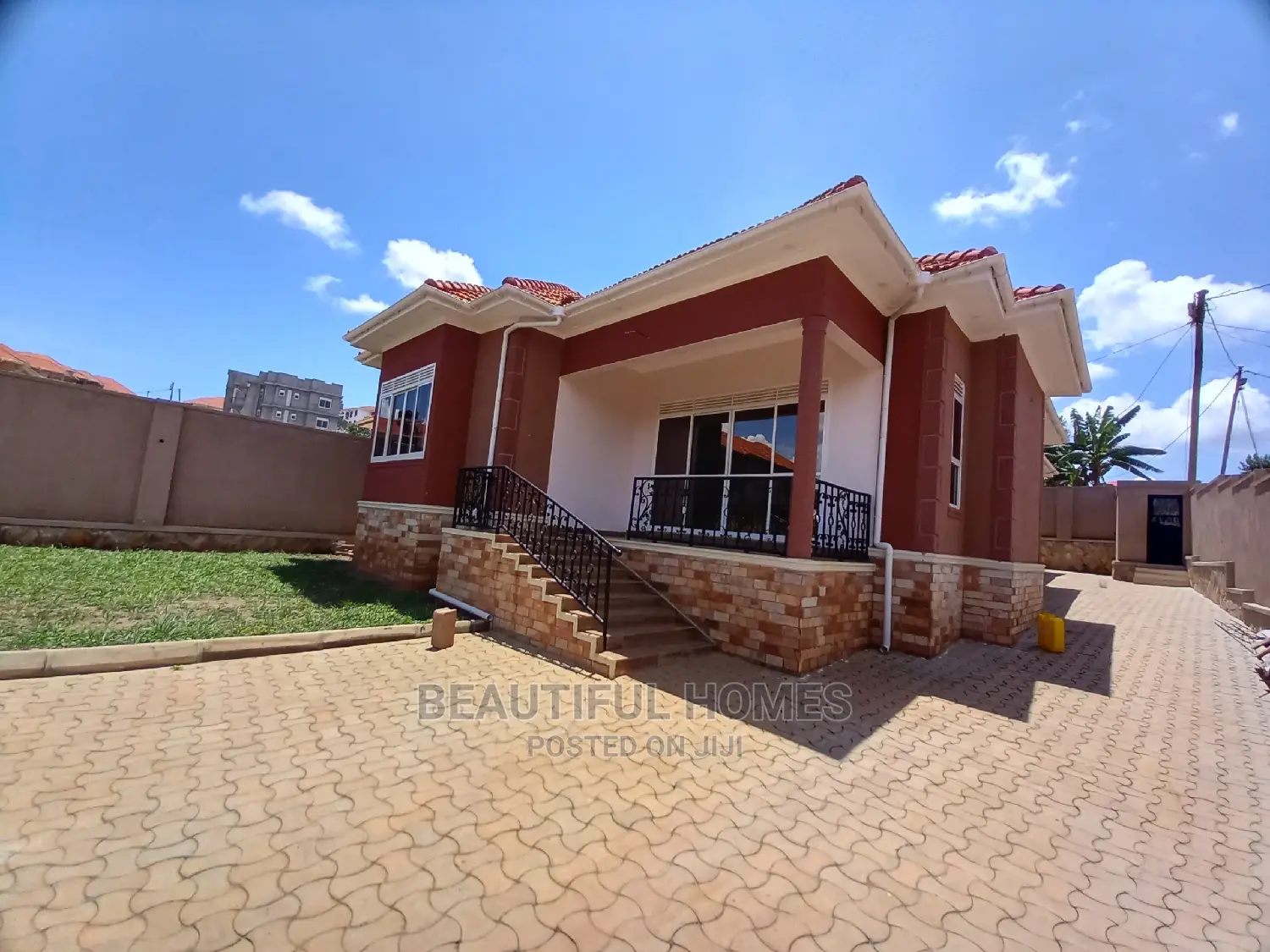 Furnished 4bdrm Bungalow in Ministers Village, Kira for Sale