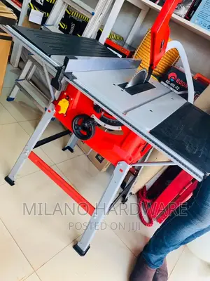 Table Saw Machine