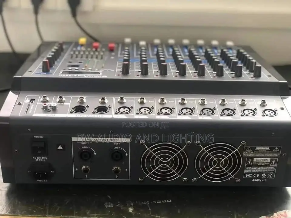 Yamaha Power 8 Channel Mixer