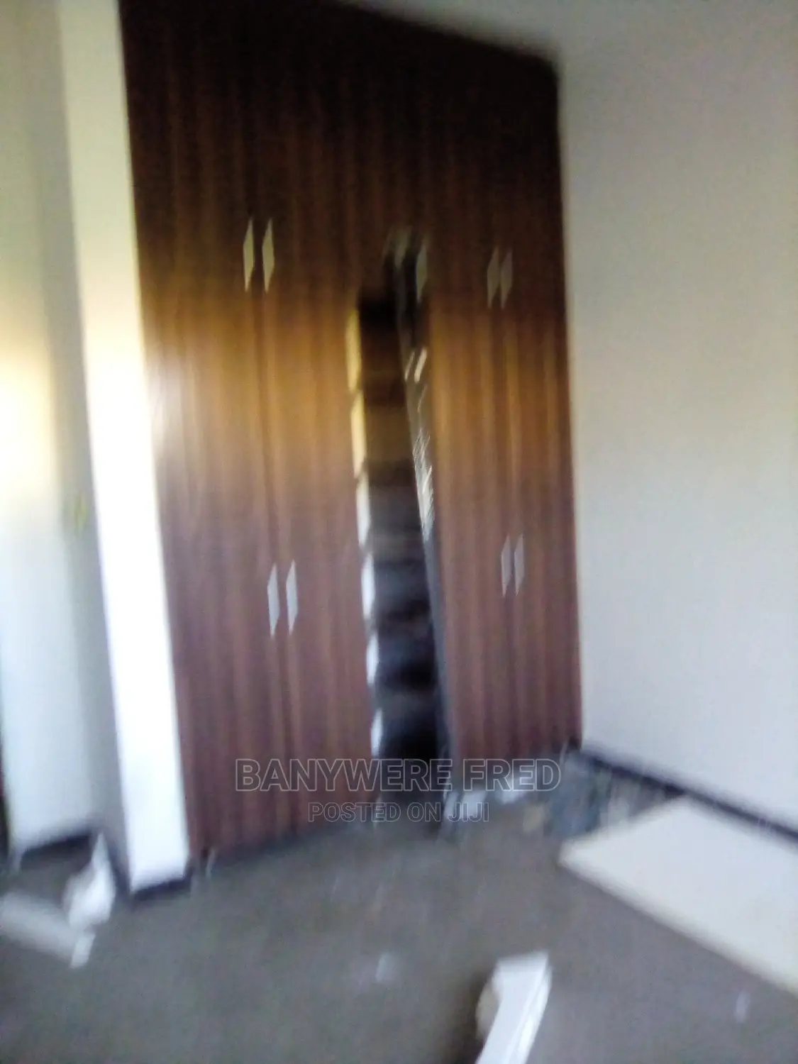 Furnished 4bdrm Bungalow in Kira for Sale
